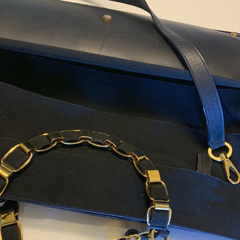Salvatore Ferragamo 2 way bag - Picture 14 of 16